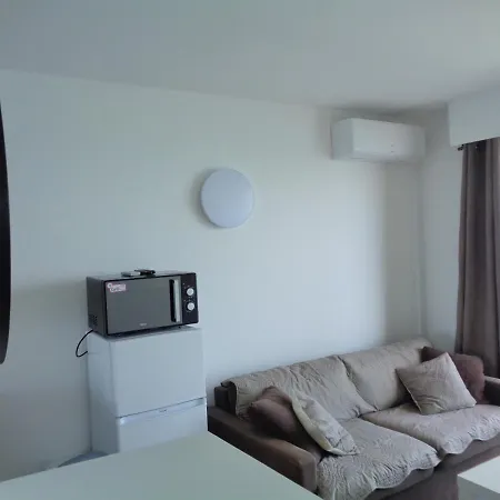 Apartment Vue 1ere Ligne Mer 1 Chambre Parking Sous Sol *